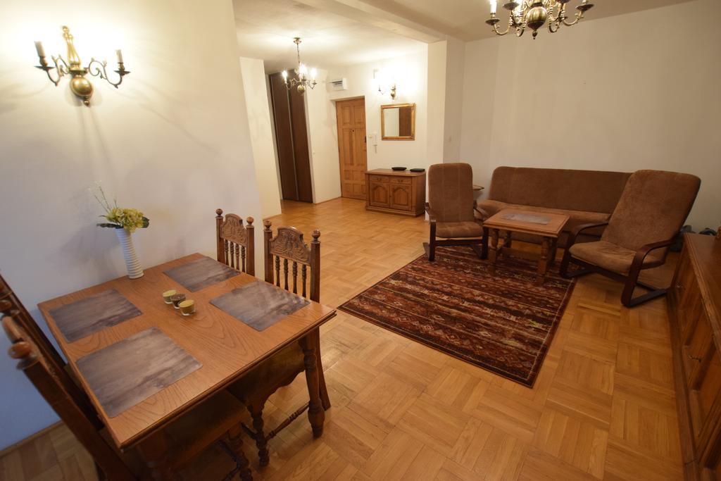 Elegant Apartment Stadion Narodowy Warschau Exterior foto