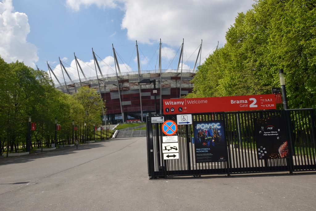 Elegant Apartment Stadion Narodowy Warschau Exterior foto